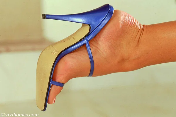 Viv Thomas featuring Vyona A Hot Gallery  - High Heels, Feet, Legs, Outdoor, Non Nude  - Photo 15