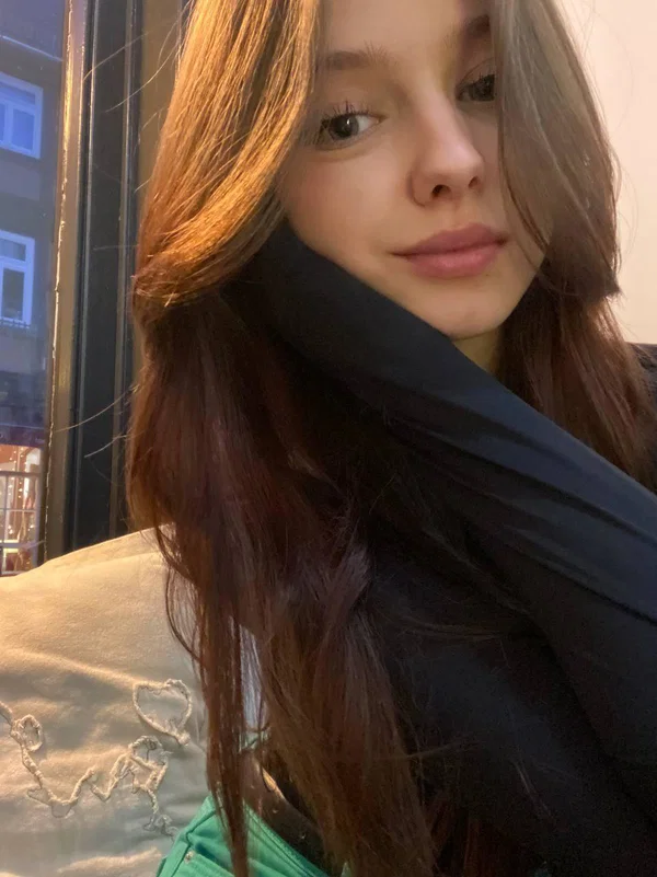 OnlyFans Yoour Priincess Yoour Priincess  - Public, Selfie, Outdoor, Glasses, Skirt, Non Nude, Babe, Beautiful, Solo, Glamour  - Photo 14