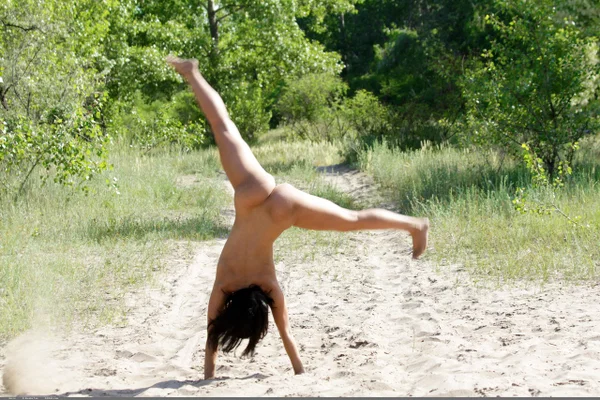 Domai featuring Karra Porn Pictures  - Outdoor, Model, Ass, Big Tits, Glamour, Beautiful, Flexible, Babe, Solo, Armpit  - Photo 19