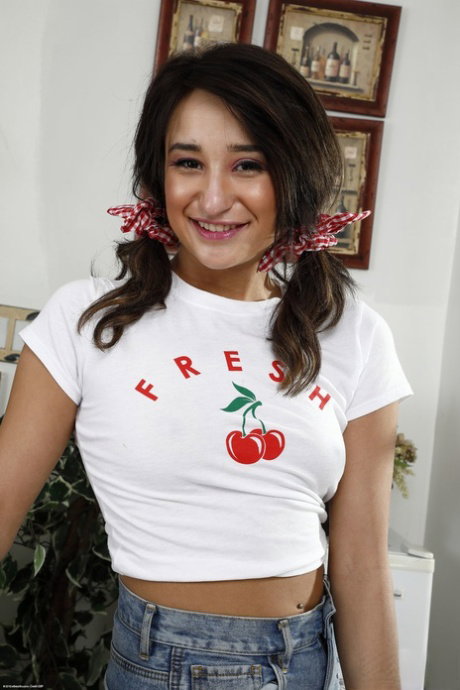 Isabella Nice