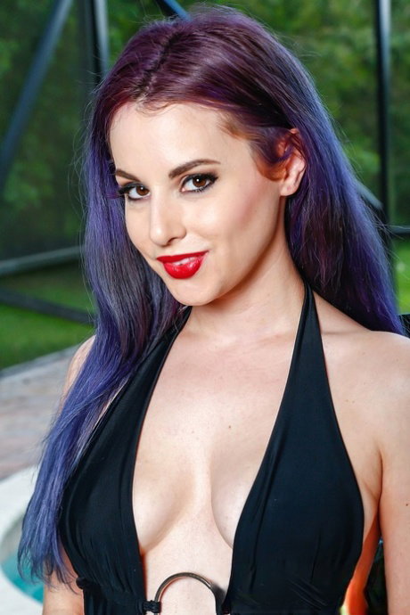 Goddess Valora